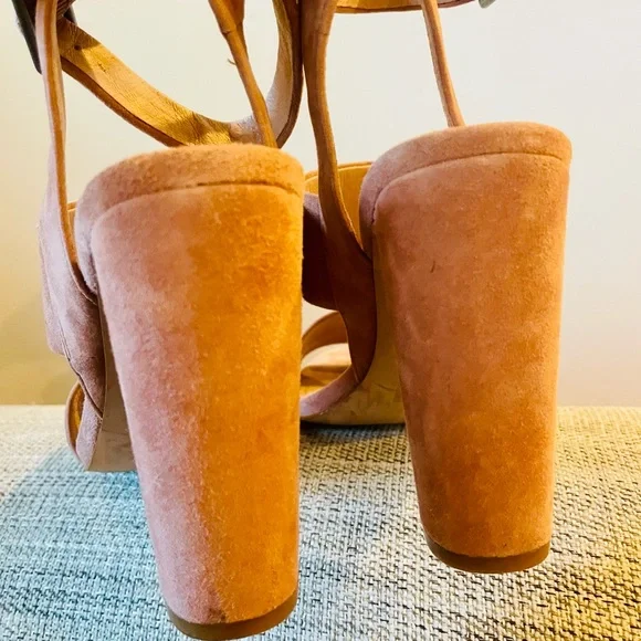 Madewell “Octavia” Suede Heels - Picture 7 of 7